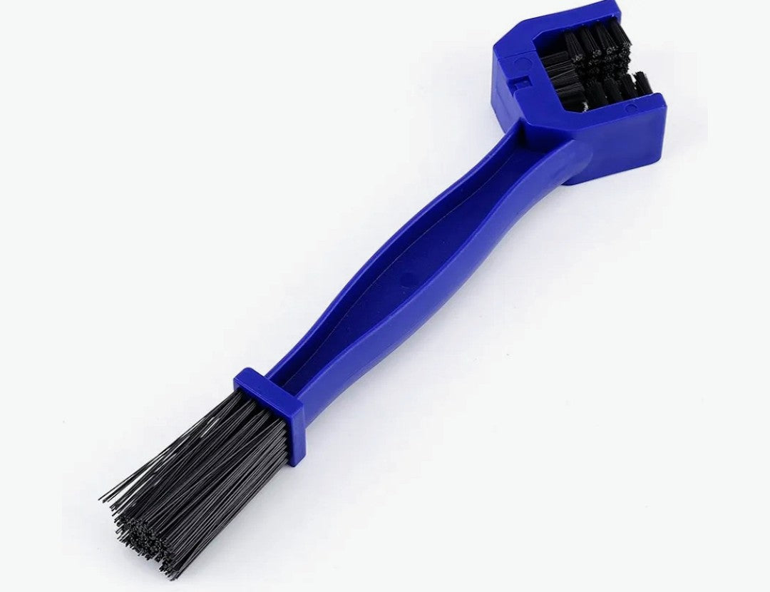 🛠️ Cepillo de Limpieza de Cadena para Motocicleta🏍️ “Mantén tu cadena como nueva, domina cada kilómetro.”